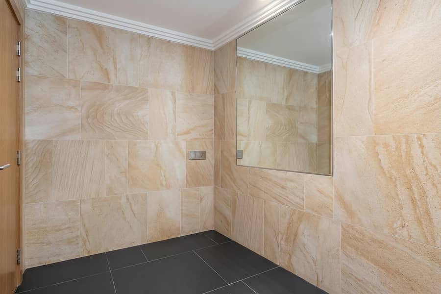 19 Unfurnished Rooms-13. jpg