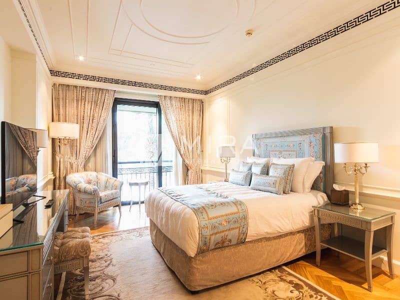 3 20221118_Photoshoot Culture Palazzo Versace 2012 (1)