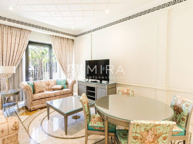 5 20221118_Photoshoot Culture Palazzo Versace 2012 (31)
