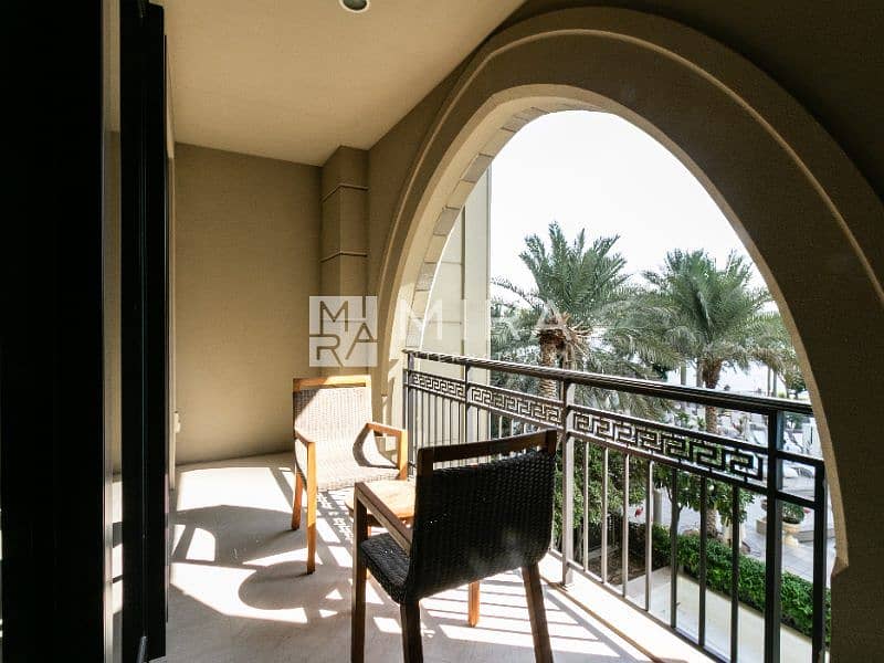 11 20221118_Photoshoot Culture Palazzo Versace 2012 (10)