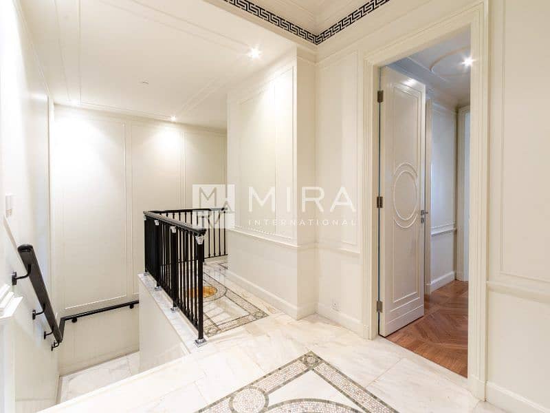 21 20221118_Photoshoot Culture Palazzo Versace 2012 (21)