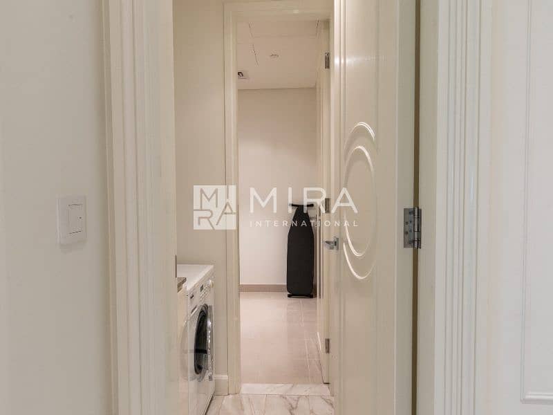 22 20221118_Photoshoot Culture Palazzo Versace 2012 (22)