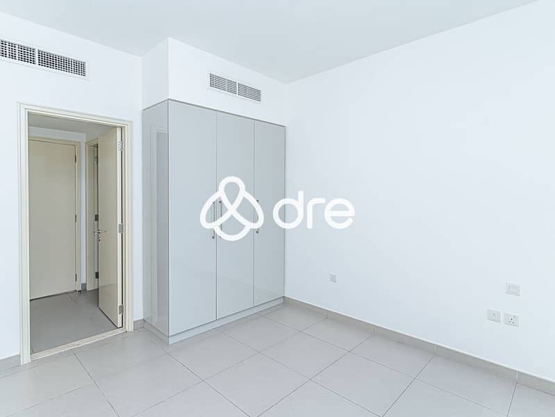 19 DRE02921-Edit. JPG