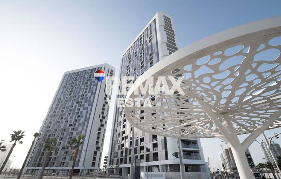 Excellent Location | Balcony | Ready to Move Excellent Location | Balcony | Ready to Move