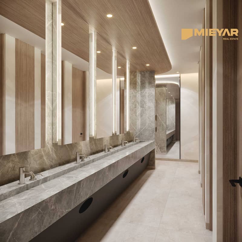 8 Changing Room01. jpg