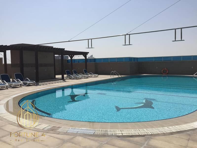 30 adults pool (2). jpg