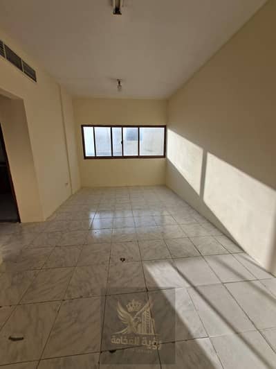 2 Bedroom Apartment for Rent in Bu Tina, Sharjah - WhatsApp Image 2026-06-05 at 12.15. 27 AM. jpeg 2 Bedroom Apartment for Rent in Bu Tina, Sharjah - WhatsApp Image 2026-06-05 at 12.15. 27 AM. jpeg