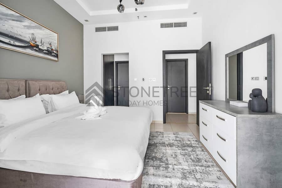 10 StoneTree08. jpg