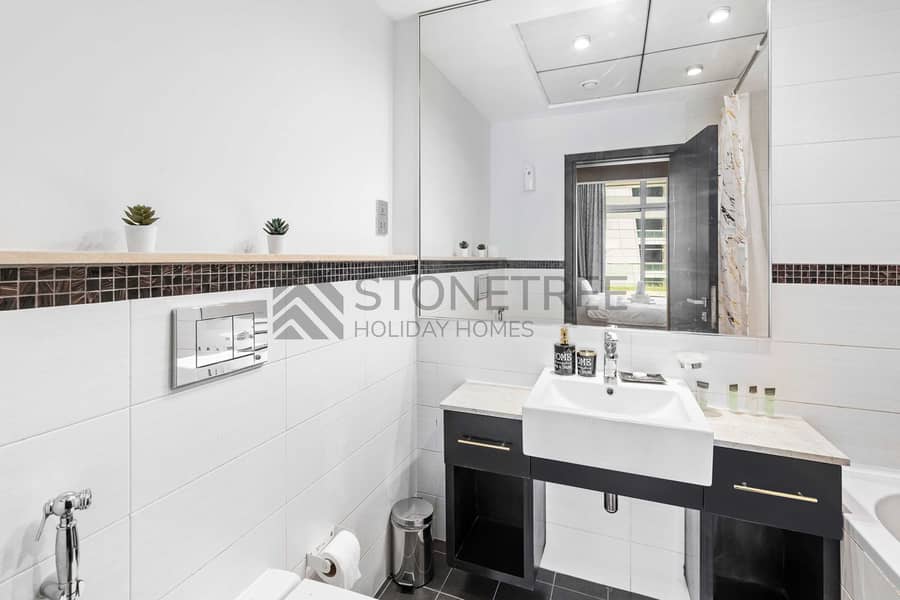 11 StoneTree09. jpg