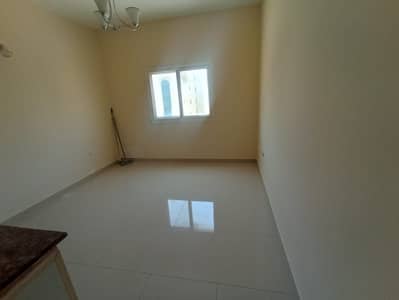 استوديو للايجار في القليعة، الشارقة - WhatsApp Image 2026-06-04 at 11.31. 34 AM. jpeg استوديو للايجار في القليعة، الشارقة - WhatsApp Image 2026-06-04 at 11.31. 34 AM. jpeg