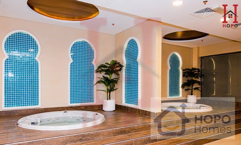 13 Jacuzzi. jpg