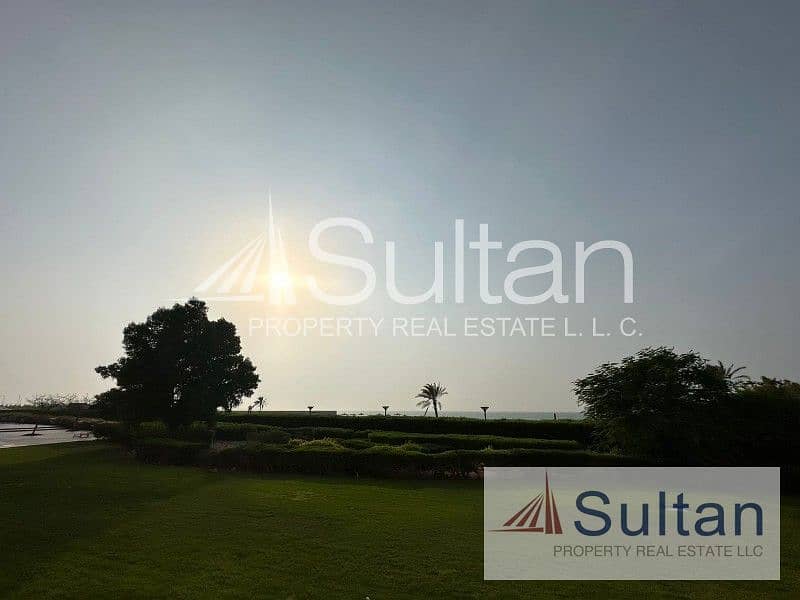Lovely Upgraded Studio Sea/Beach/Pool/Mall Access Lovely Upgraded Studio Sea/Beach/Pool/Mall Access