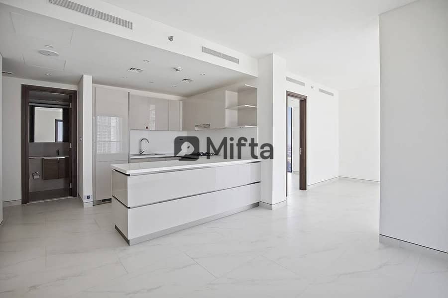 2.5 % Commission | 2BR 3 BATH | Burj Khalifa Views 2.5 % Commission | 2BR 3 BATH | Burj Khalifa Views