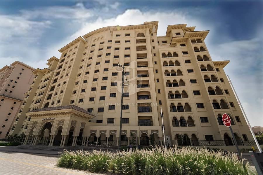 Full building for sale in Jumeirah Golf Estates Full building for sale in Jumeirah Golf Estates