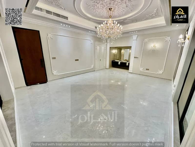 18 840860785-1066x800. webp