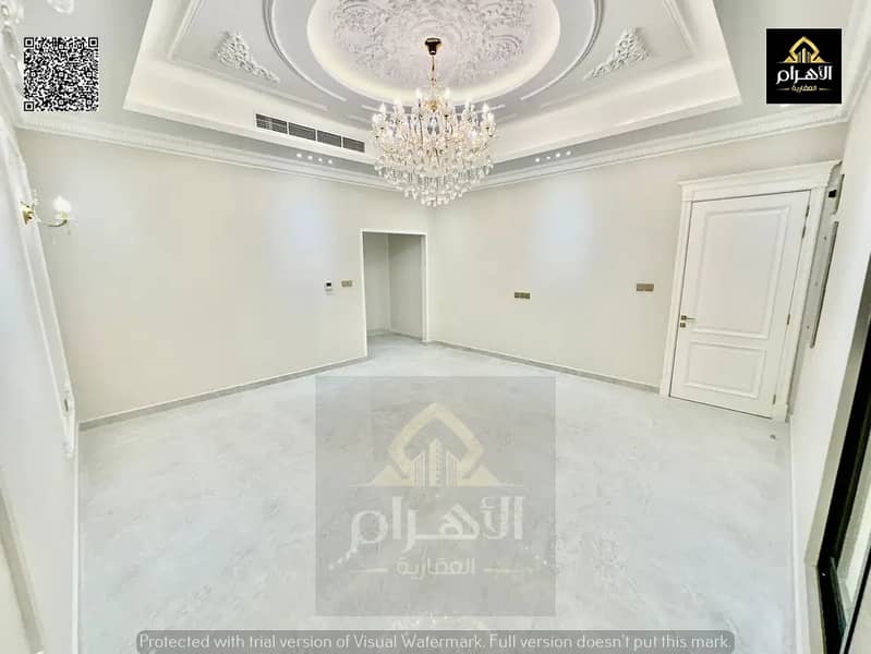24 840860798-1066x800. webp