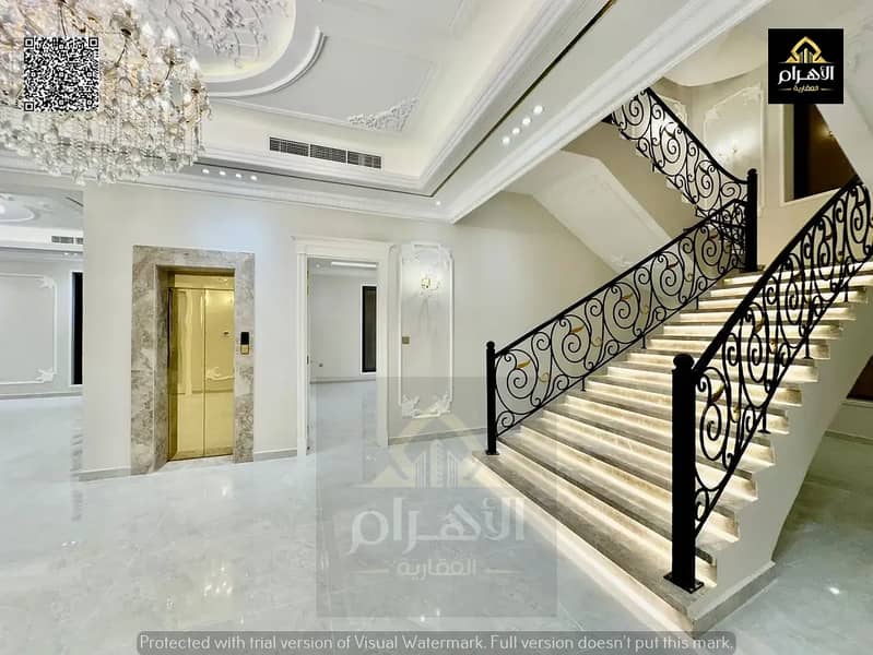 25 840860800-1066x800. webp