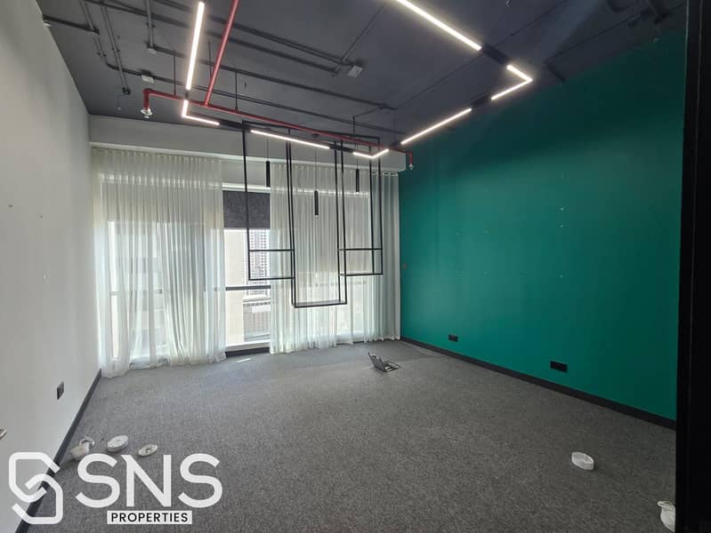Vacant Office | High Floor | Near Metro - Ansicht 2