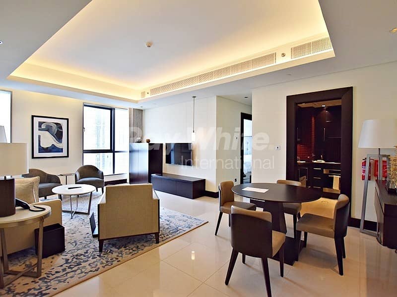 Luxury Serviced Apartment w/ Beautiful Fountain and Burj View Luxury Serviced Apartment w/ Beautiful Fountain and Burj View
