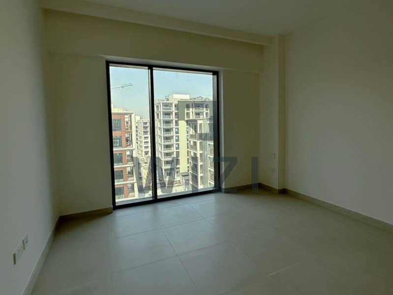 High Floor | Pool View | Ready & Vacant