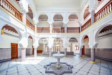 6 Schlafzimmer Villa zum zur Miete in Jumeirah, Dubai - Villa in Jumeirah，Jumeirah 3, 6 schlafzimmer, 925000 AED - 15391877