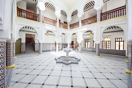 6 Cпальни Вилла в аренду в Джумейра, Дубай - Вилла в Джумейра，Джумейра 3, 6 спален, 895000 AED - 15391877