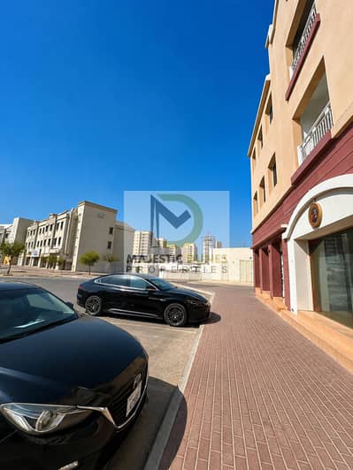 محل تجاري  للايجار في المدينة العالمية، دبي - ChatGPT Image Jun 6, 2026, 11_53_13 AM (1). png