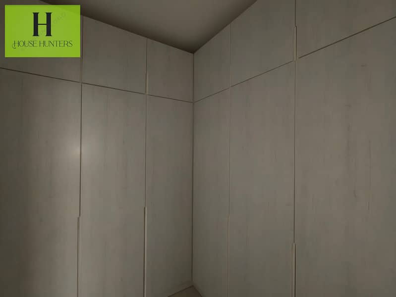 17 332870ce-35a8-4258-9b0a-e646fa04bc0f. jpg