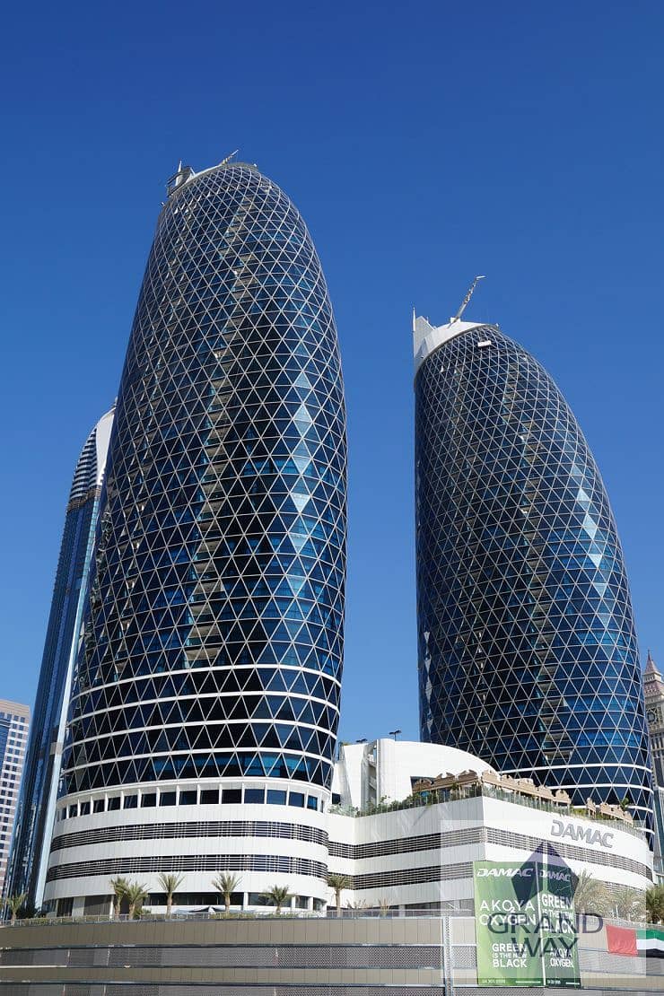 4 park-towers-335_xl. jpg