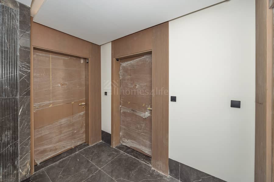 2-bedroom Ensuite l Great Connectivity l Luxury - Image 3