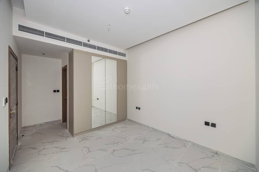 2-bedroom Ensuite l Great Connectivity l Luxury - Image 12