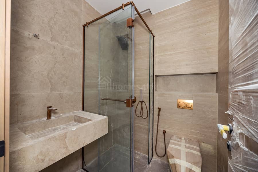 2-bedroom Ensuite l Great Connectivity l Luxury - Image 20