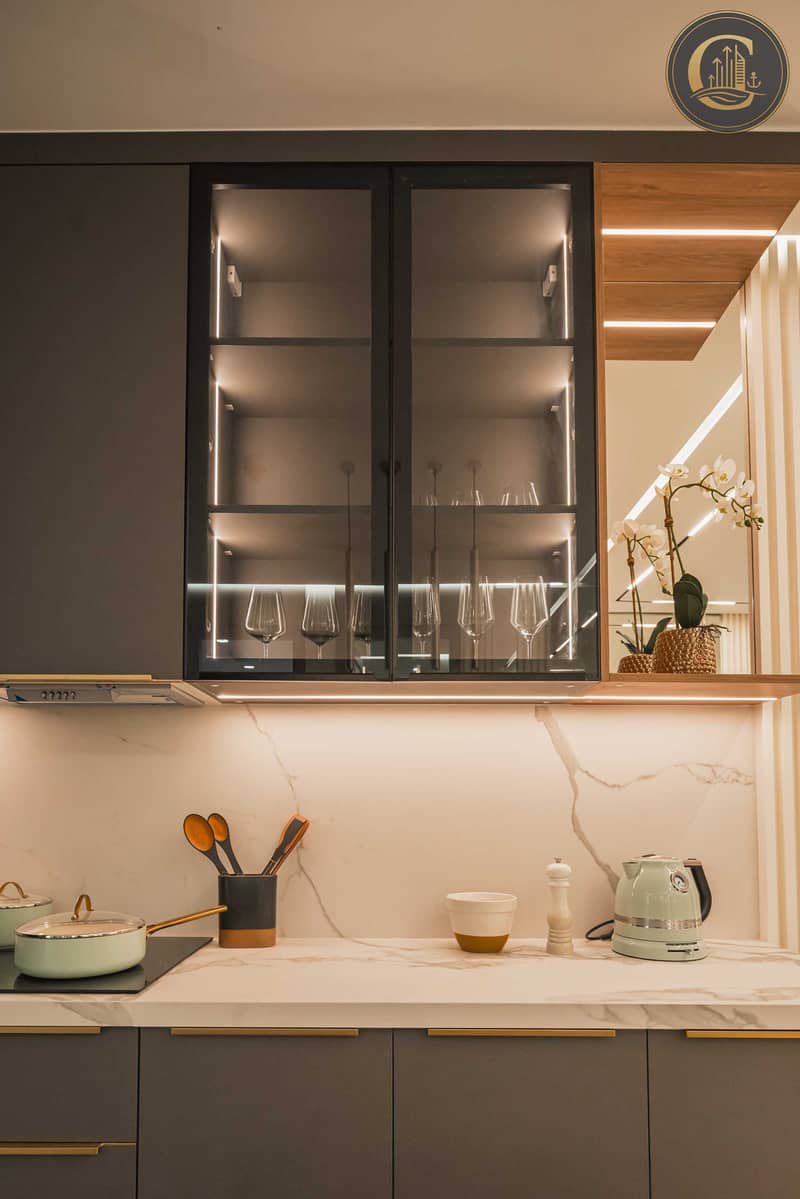 4 Kitchen 5. jpg