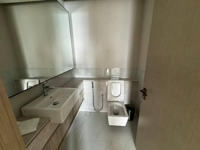 11 WhatsApp Image 2023-10-28 at 4.08. 18 PM. jpeg