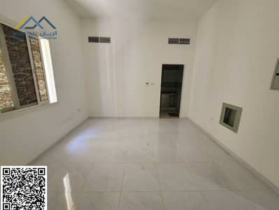 Studio te Huur in Al Jurf, Ajman - 4efcf0bf-a40e-4633-999e-a47204c0d8d5. jpg Studio te Huur in Al Jurf, Ajman - 4efcf0bf-a40e-4633-999e-a47204c0d8d5. jpg