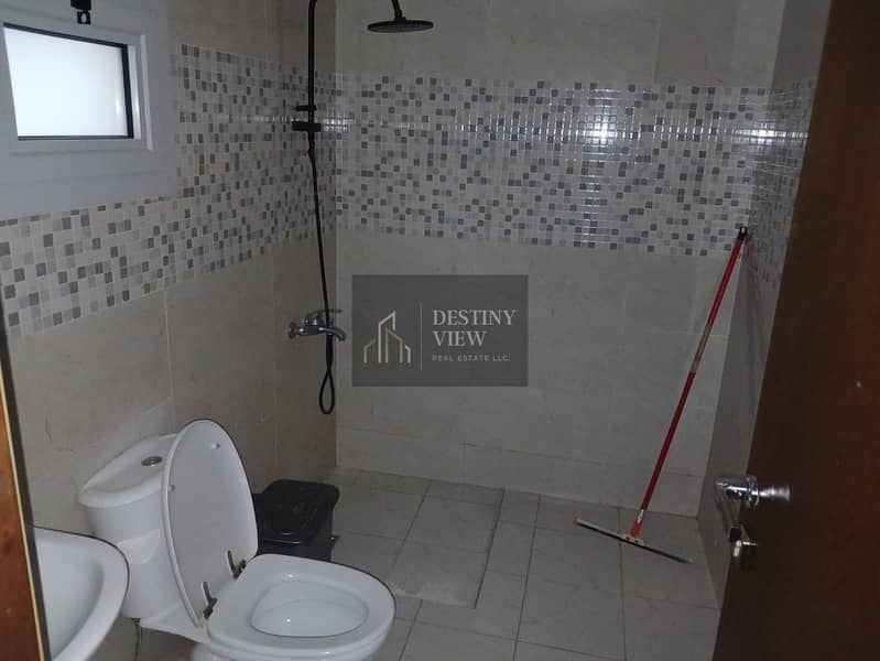 7 bd594eb9-8a05-4333-ac29-bebbf7359451. jpg