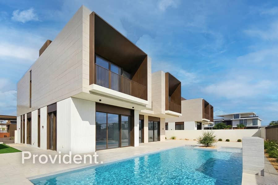 Upgraded | Brand New | Vacant | Private Pool Upgraded | Brand New | Vacant | Private Pool