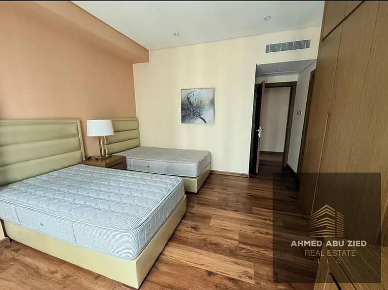 8 cb90597b-5ebd-4ba0-916e-09be0580f275. jpg