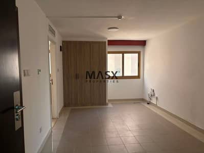 Studio for Rent in Bur Dubai, Dubai - WhatsApp Image 2026-06-06 at 7.12. 05 PM (1). jpeg Studio for Rent in Bur Dubai, Dubai - WhatsApp Image 2026-06-06 at 7.12. 05 PM (1). jpeg