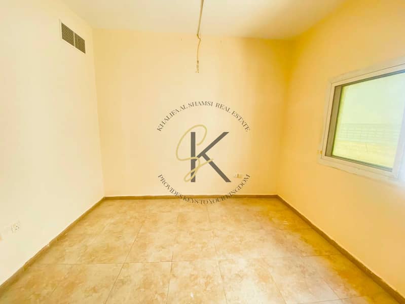 10 56345. jpg