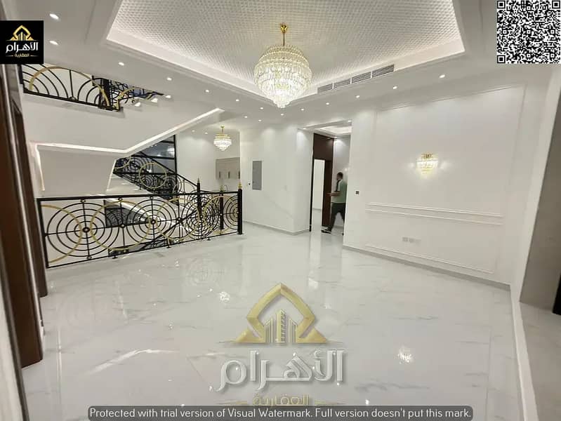 6 841136099-1066x800. webp