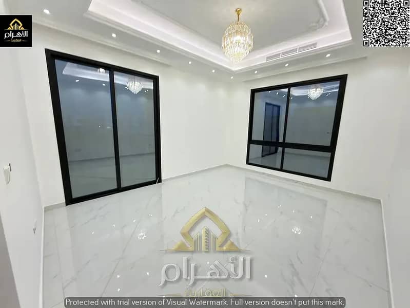 11 841136368-1066x800. webp