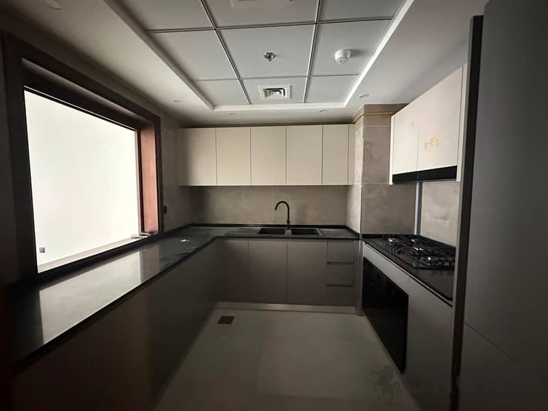 Bright & Spacious | Ready To Move | Next To Metro - Image 6