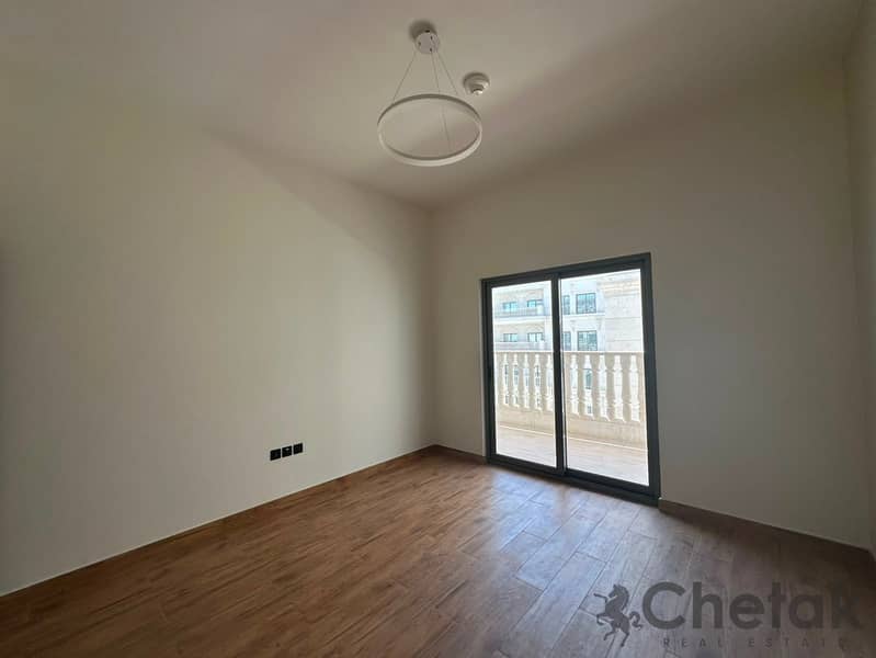 Bright & Spacious | Ready To Move | Next To Metro - Image 14