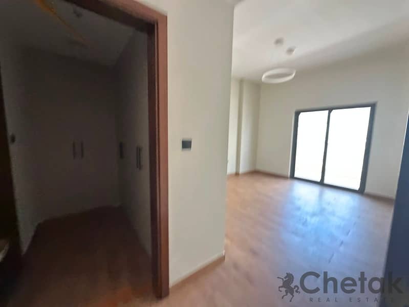 Bright & Spacious | Ready To Move | Next To Metro - Image 16