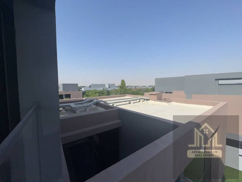 18 ae1feff1-149a-4950-8ce9-dc62bd833db6. jpg