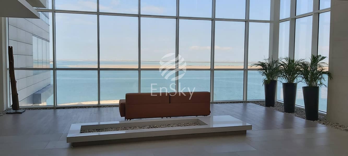 Brand New Luxurious Apartment with Sea View