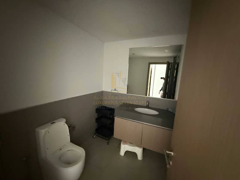 9 IMG_8715. jpeg