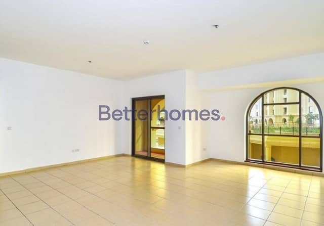 3 Bedrooms Apartment in  Jumeirah Beach Residence