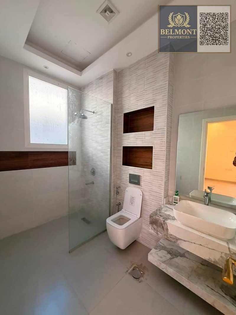 ***Luxury 5 Master Bedroom Villa***Maid’s Room***Prime Al Amerah Location*** - Image 4